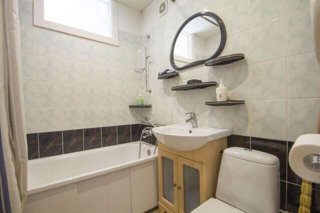 Апартаменты Aparton. Nezavisimosti Prospekt 75 Минск-11